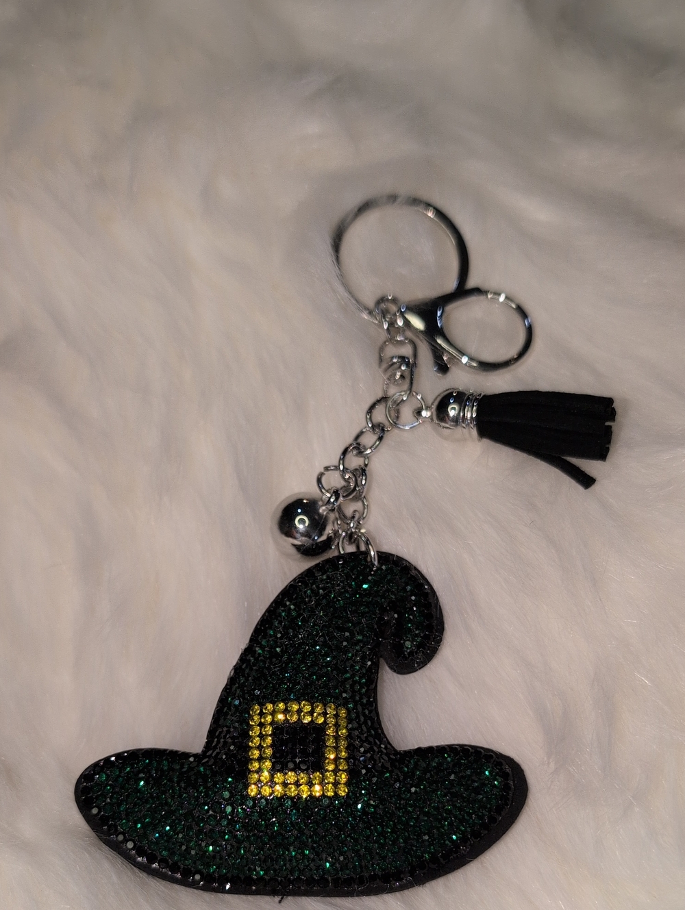 Green Blingy Halloween Witches Hat Keychain Bag Charm with Gold Buckle